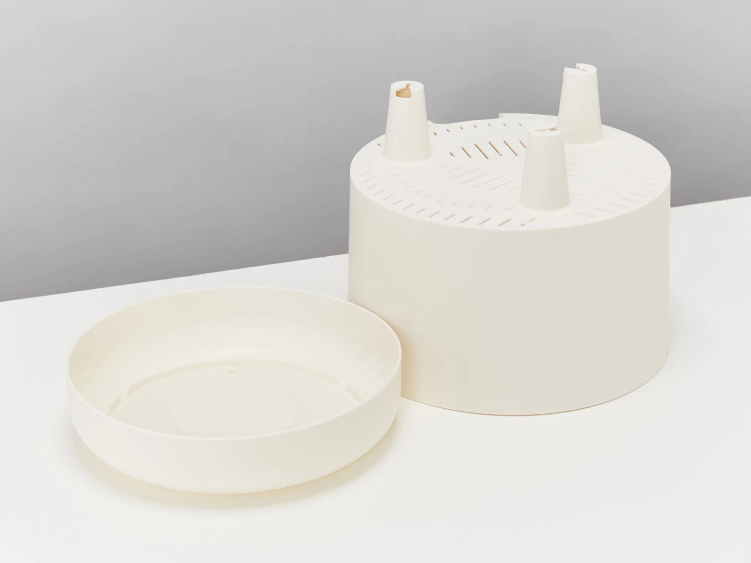 Linen Self-Watering Pots 215mm - Image 3